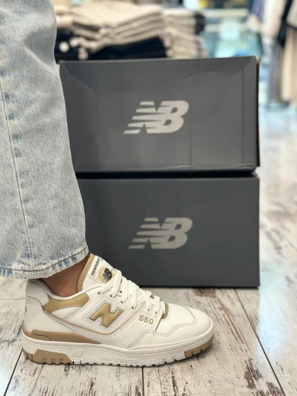 נעלי NEW BALANCE 550 -  לבן זהב